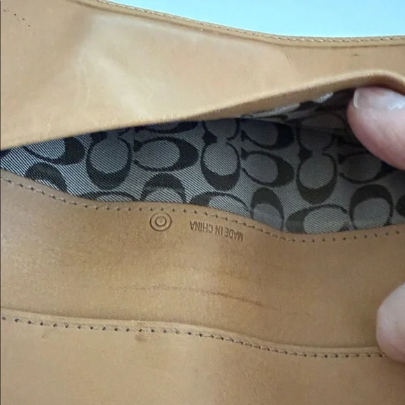 Coach Caramel Leather check book cover - Picture 4 of 5